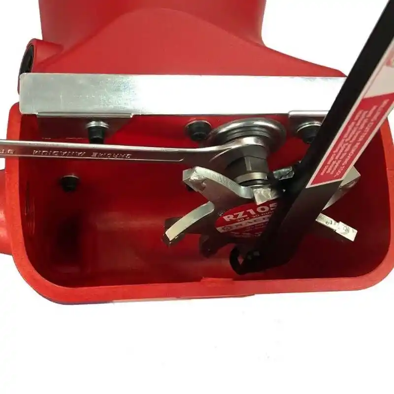 Macroza SC 300 Pro Duvar Kanal Açma Makinesi