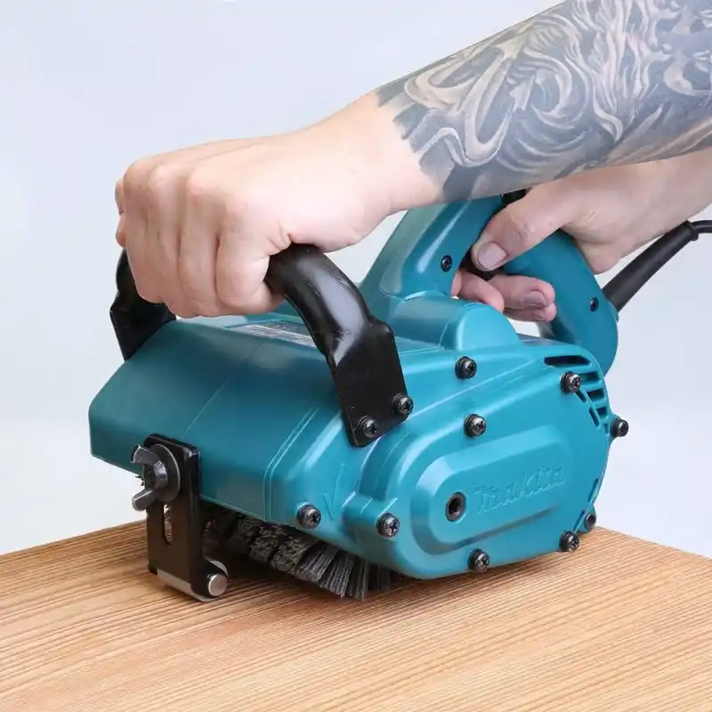 Makita 9741 Fırçalı Zımpara Makinesi