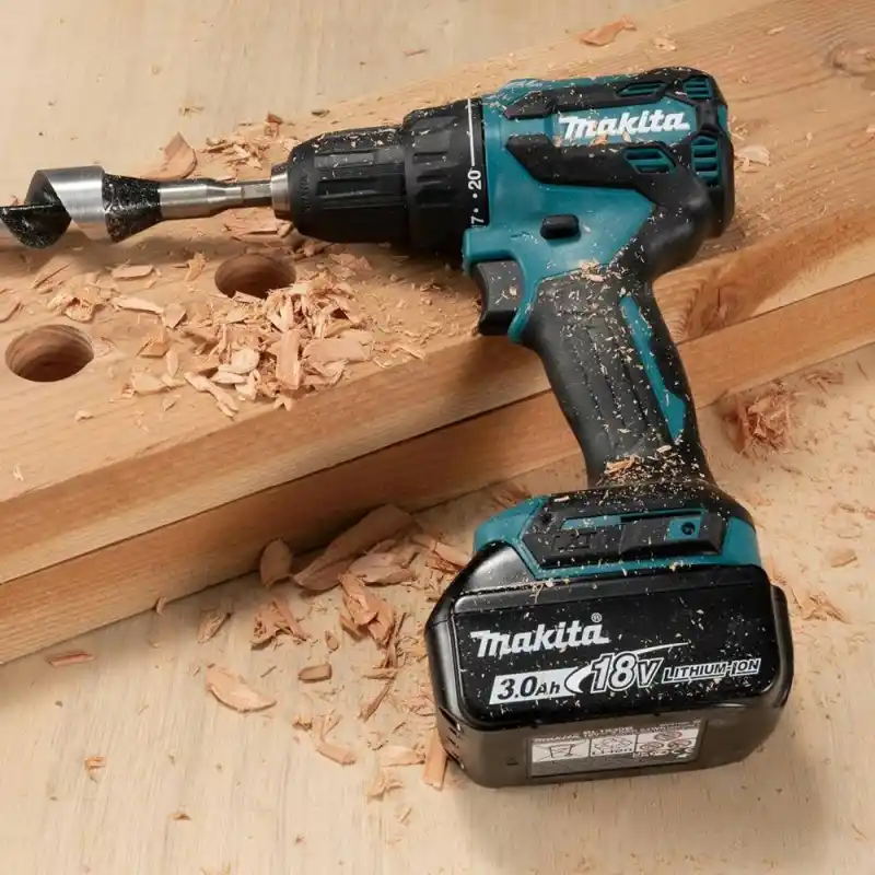 Makita DDF490SFJ Akülü Matkap Vidalama