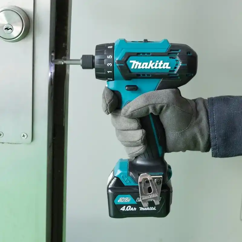 Makita DF033DWAE Darbesiz Matkap Vidalama