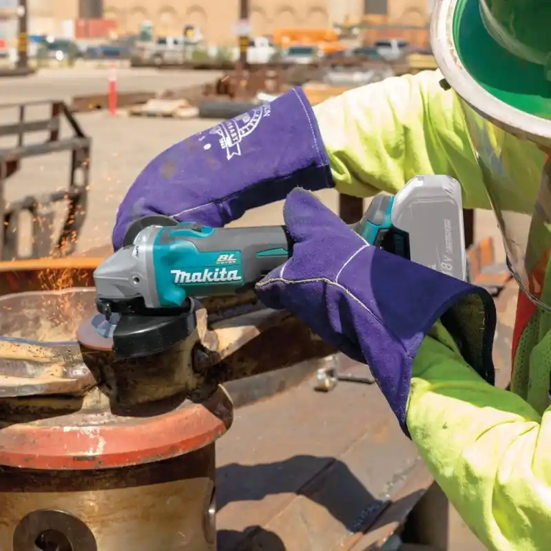 Makita DGA504RTJ Akülü Avuç Taşlama 125mm