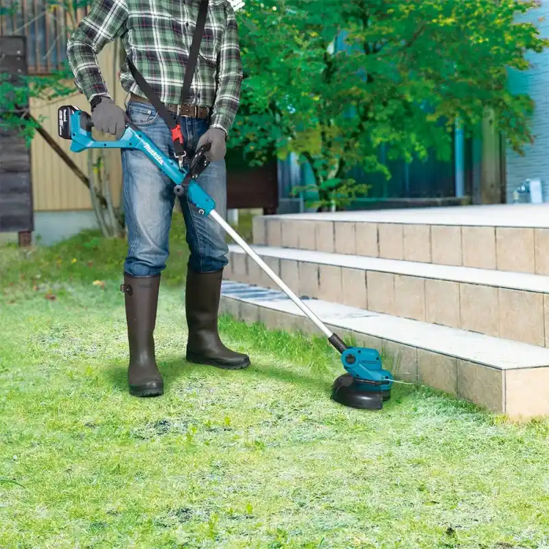 Makita DUR193RF Akülü Kenar Kesme Tırpan