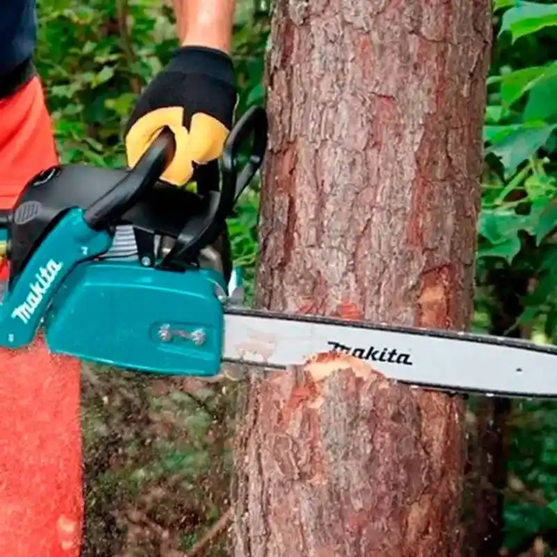 Makita EA4300F45C Benzinli Ağaç Kesim Motoru