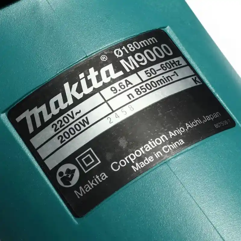 Makita M9000B Büyük Taşlama 180mm
