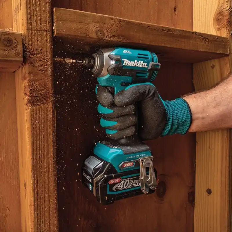 Makita TD003GZ Solo Akülü Darbeli Vidalama 210 Nm
