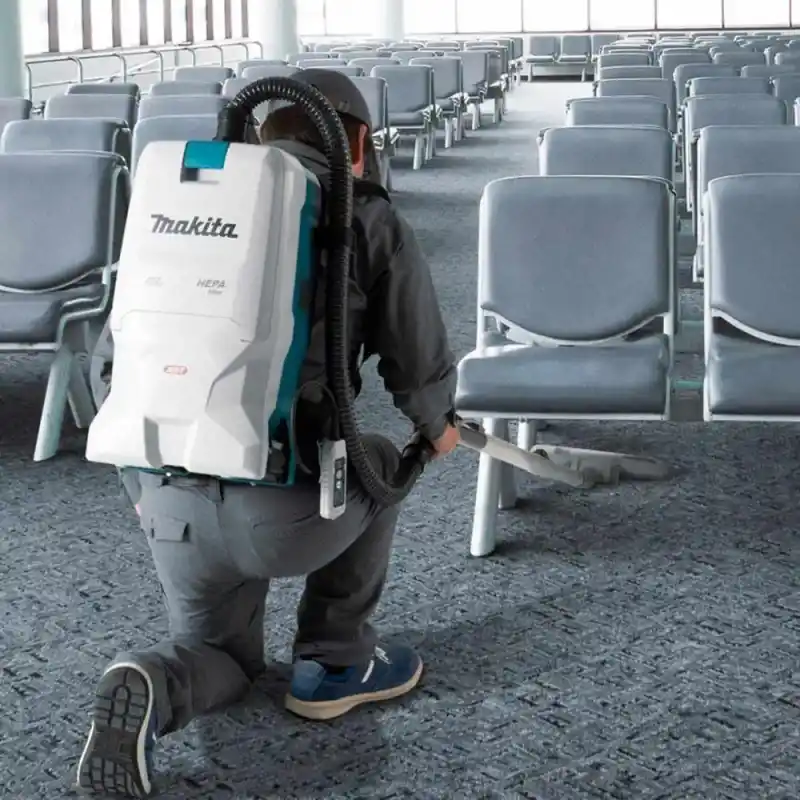 Makita VC011GZ Solo 40V Max XGT Akülü Sırt Süpürgesi