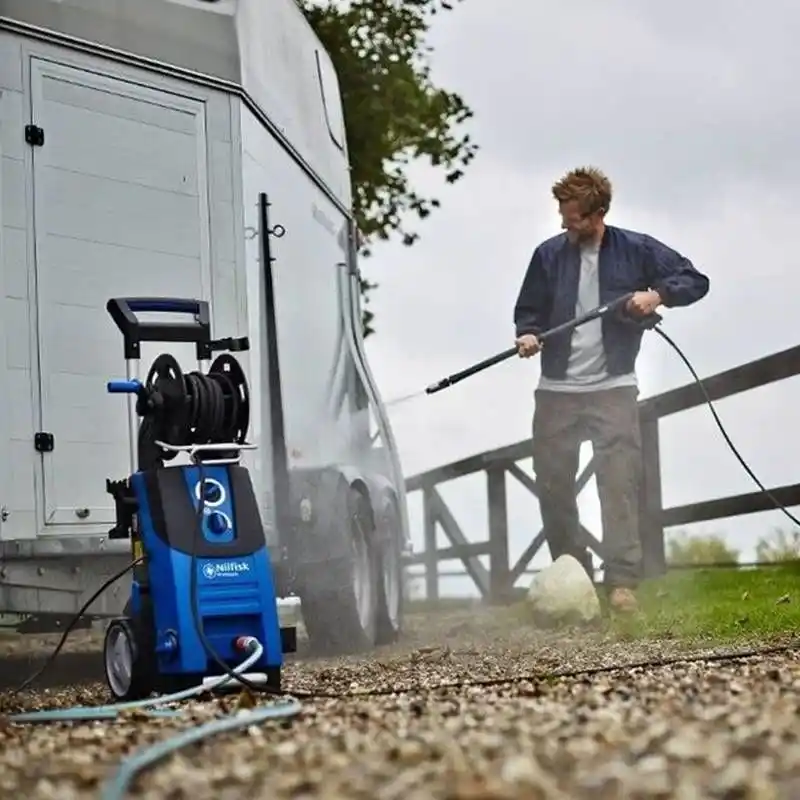 Nilfisk MC 2C-150/650 EU 150 Bar Profesyonel Basınçlı Yıkama Makinesi