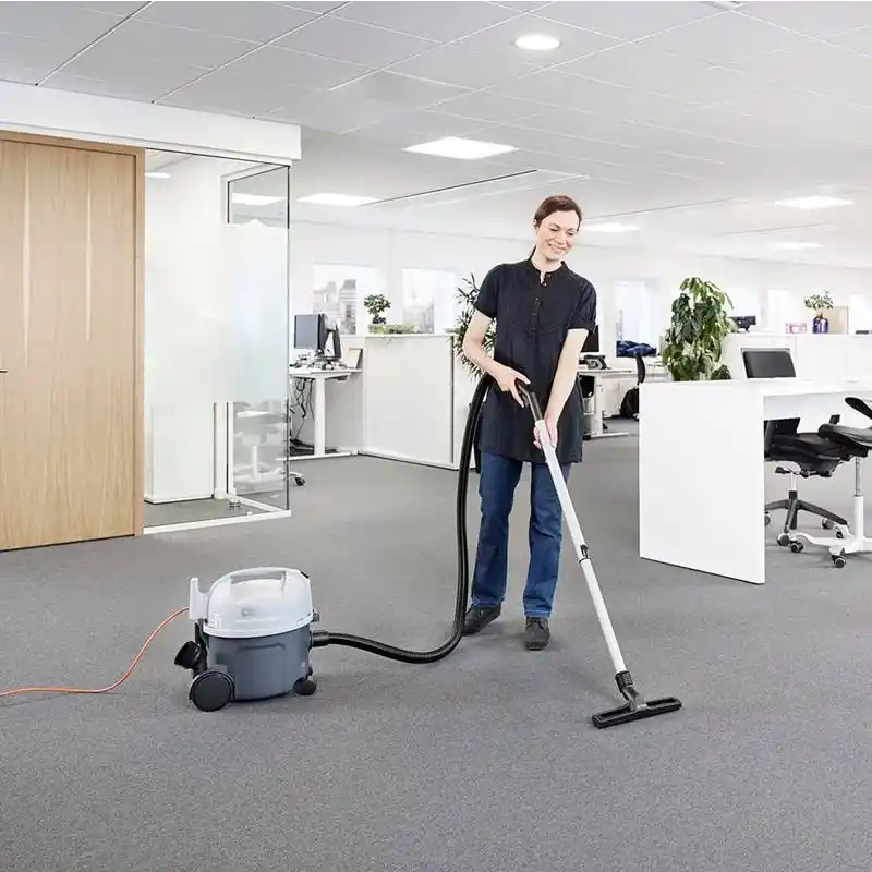 Nilfisk Vp 300 Hepa Basic Profesyonel Elektrikli Süpürge