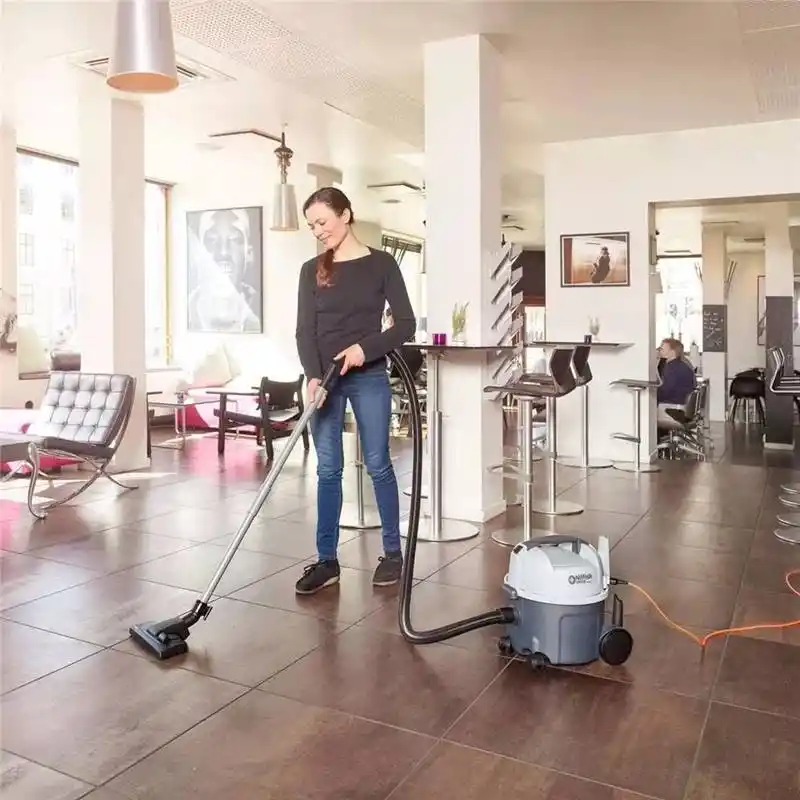 Nilfisk Vp 300 Hepa Basic Profesyonel Elektrikli Süpürge