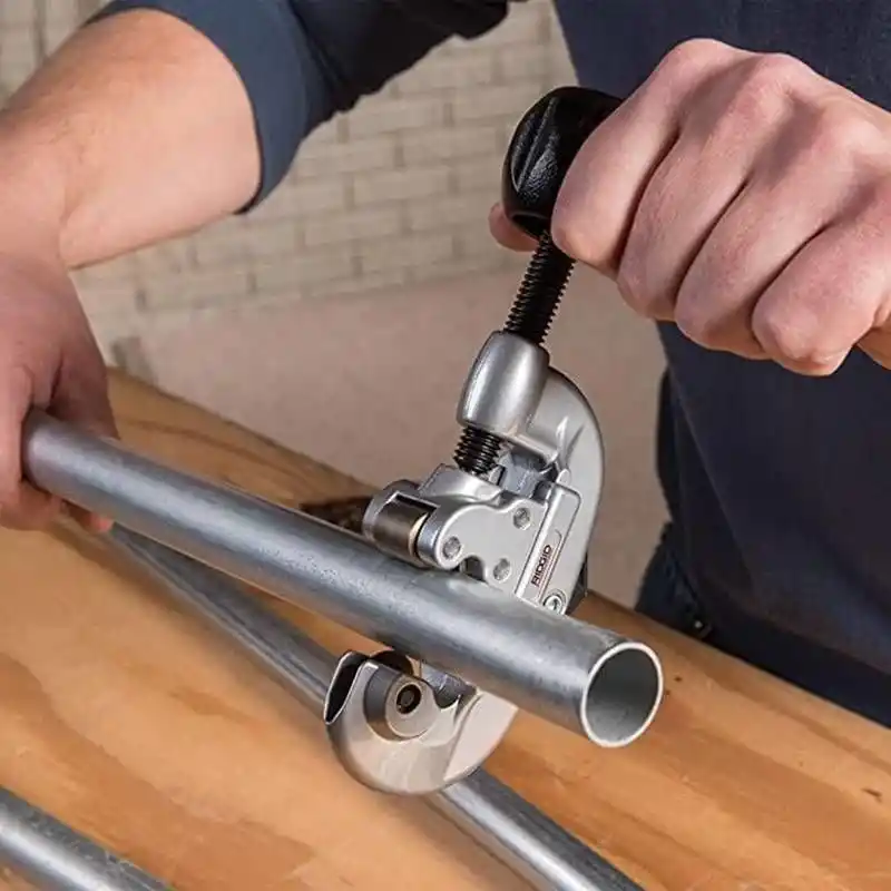 Ridgid 32915 3-25mm Teleskopik Vidalı Boru Kesici Makası