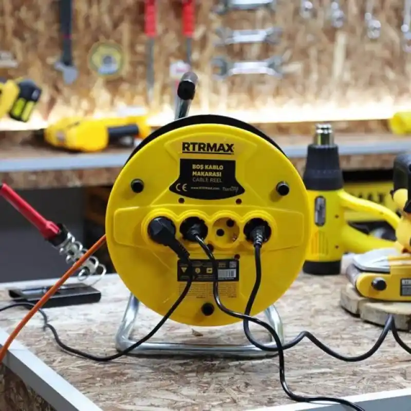 Rtrmax REM31520 Seyyar Makaralı Uzatma Kablosu 20 Metre 3*1,5 mm