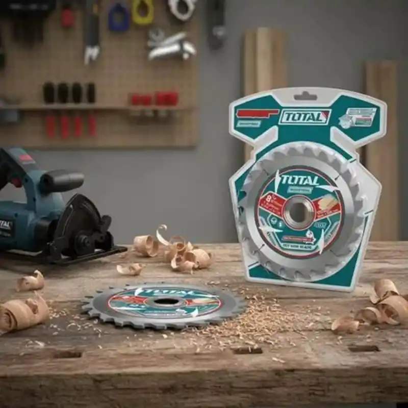 Total TAC2332103 TCT Ahşap Daire Testere Bıçağı 210mm