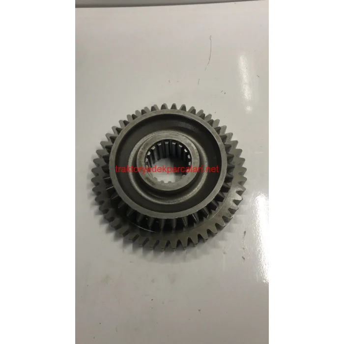 2-3 VİTES DİŞLİSİ YARIM FREZELİ (135-240-165-265-285) MASSEY FERGUSON