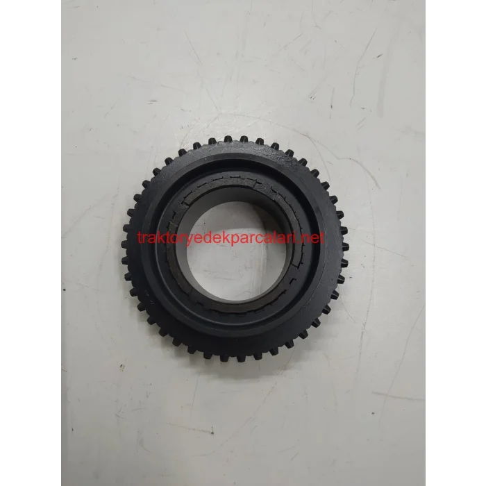 4. VİTES DİŞLİSİ IVECO