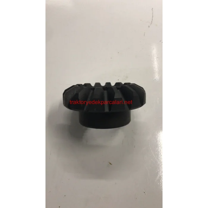 AKS DİŞLİSİ KISA (14 DİŞ) (240-285-398) MASSEY FERGUSON