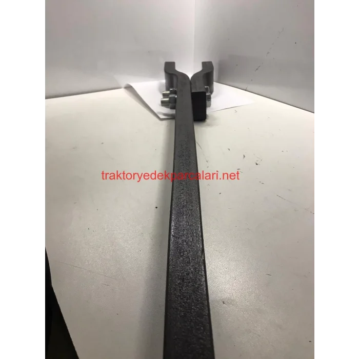 ALT ÇEKİ OKU MASSEY FERGUSON ( 135 - 240 )