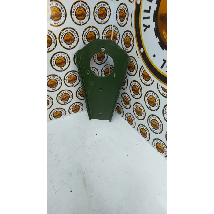 BEŞiĞİ SALLAYAN SAC  630-955