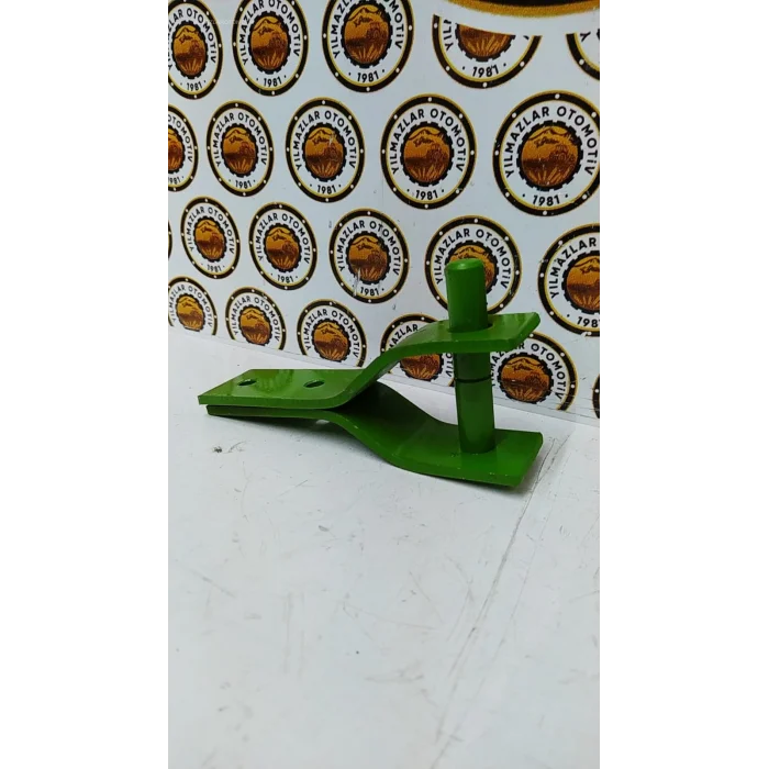 BEŞiĞİ SALLAYAN SAC ÇATAL 630-955