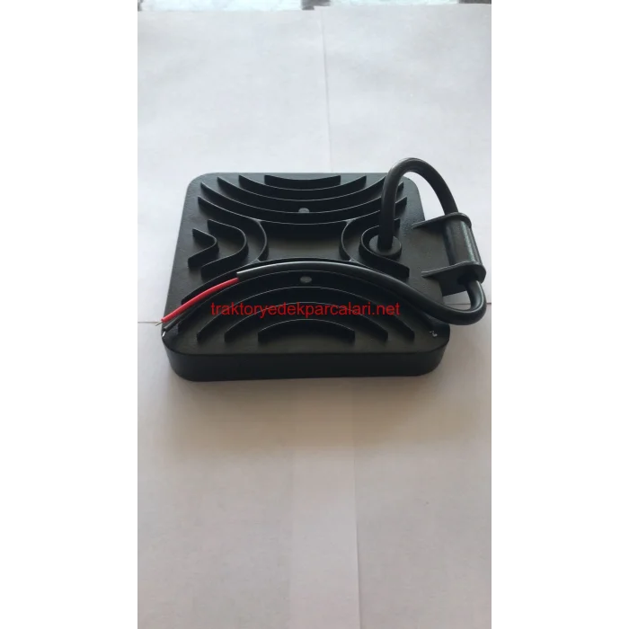 ÇALIŞMA LAMBASI 16 LEDLİ (KARE)