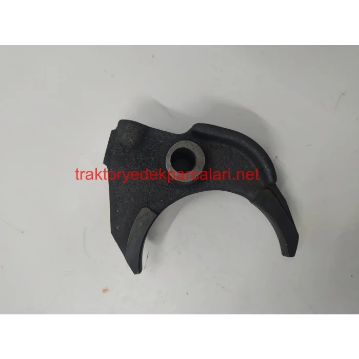 ÇATAL DİŞLİ KUTUSU GERİ VİTES