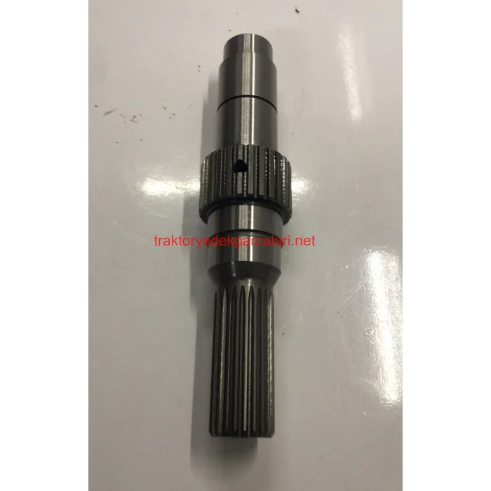 ÇİFT ÇEKER ÇIKIŞ MİLİ JOHN DEERE