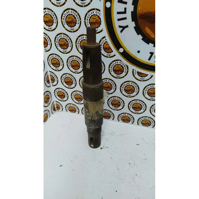 DEBRİYAJ FOTER MİLİ (ŞANZIMAN KASNAK MİLİ)  630-955