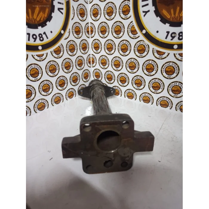 DİREKSİYON MİL KOVANI YM 135-148 MF