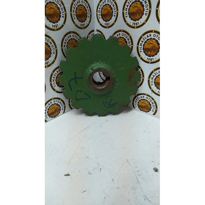 ELEVATOR DİŞLİSI (11 DIŞ 25 LİK) 630-955