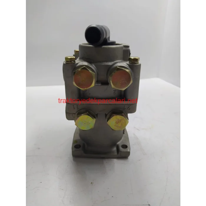 FREN PEDAL MERKEZİ PİPOLU 120-14 IVECO.