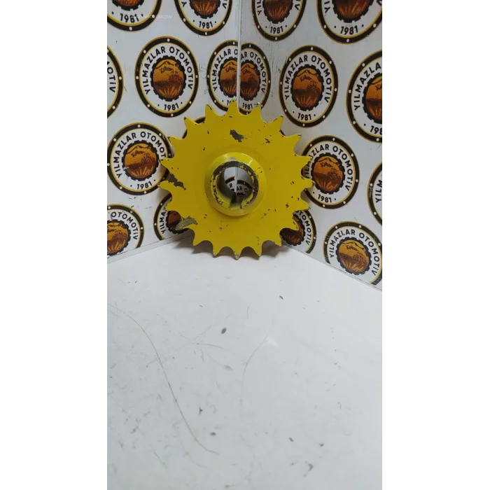 GÖBEKLİ DİŞLİ UZUN GÖBEK UZUN.30 MM   Q 25 MM Z 20 DİŞ / NEW HOLLAND - CLAYSON