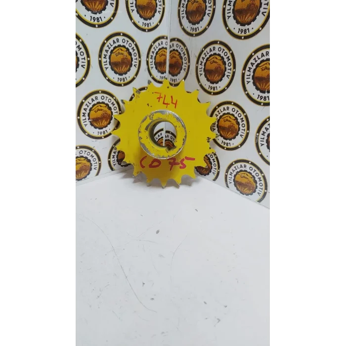 GÖBEKLİ DİŞLİ UZUN GÖBEK UZUN.30 MM   Q 25 MM Z 20 DİŞ / NEW HOLLAND - CLAYSON