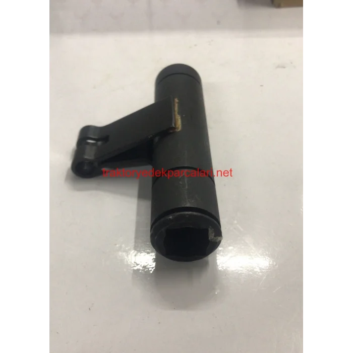 HİDROLİK POMPA VALF KOVANI OSİLATÖR (398T-3105) MASSEY FEEGUSON