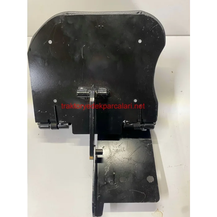 HOSTES KOLTUK ERKUNT