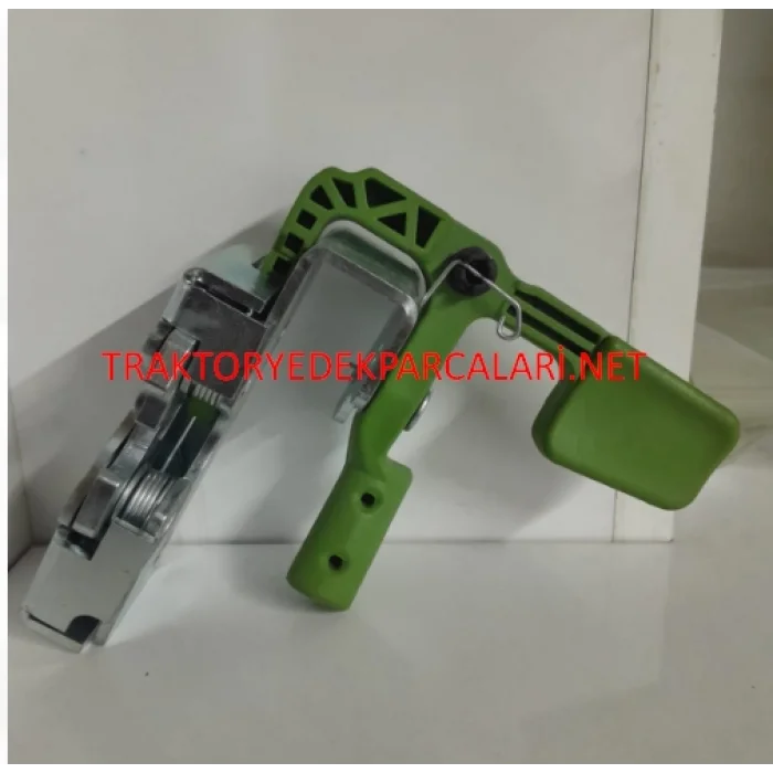 KAPI KİLİT SAĞ JOHNDEERE