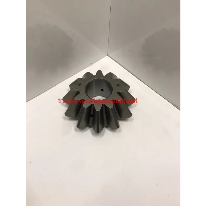 KUYRUK MİLİ UC DİŞLİSİ 640-55.46-65.46 FİAT TRAKTÖR