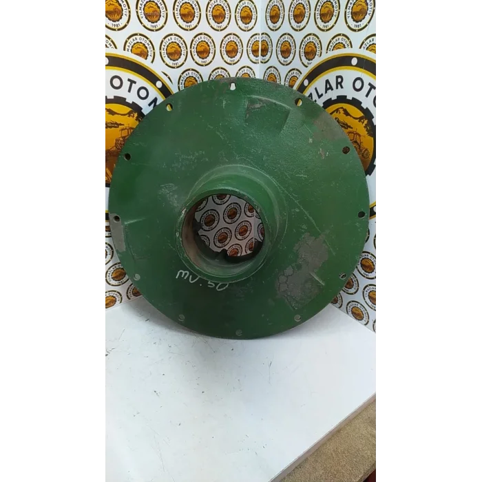 MOTOR BAŞI KUYRUK MİL KOVANI 630-955