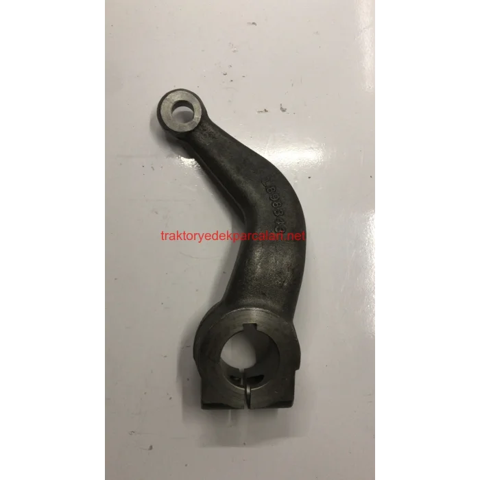 ÖN AKSON ÜST KOLU SOL SFERO (165-275-285) MASSEY FERGUSON