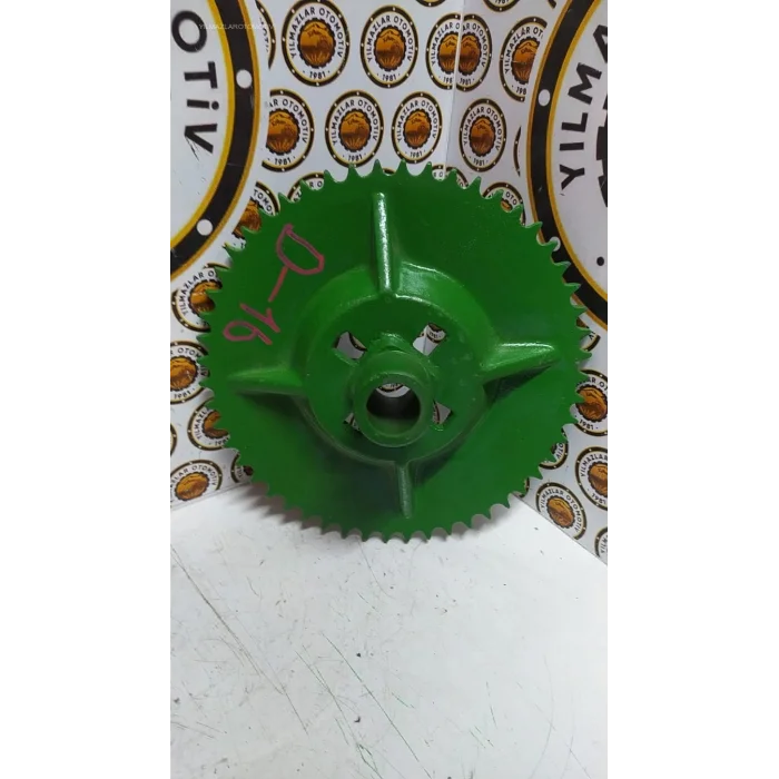 ÖN HELEZON DİŞLİSİ (52 DİŞ) 630-