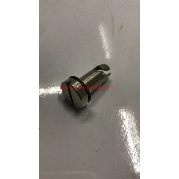 ÖN PANJUR CİVATASI (135-165) MASSEY FERGUSON