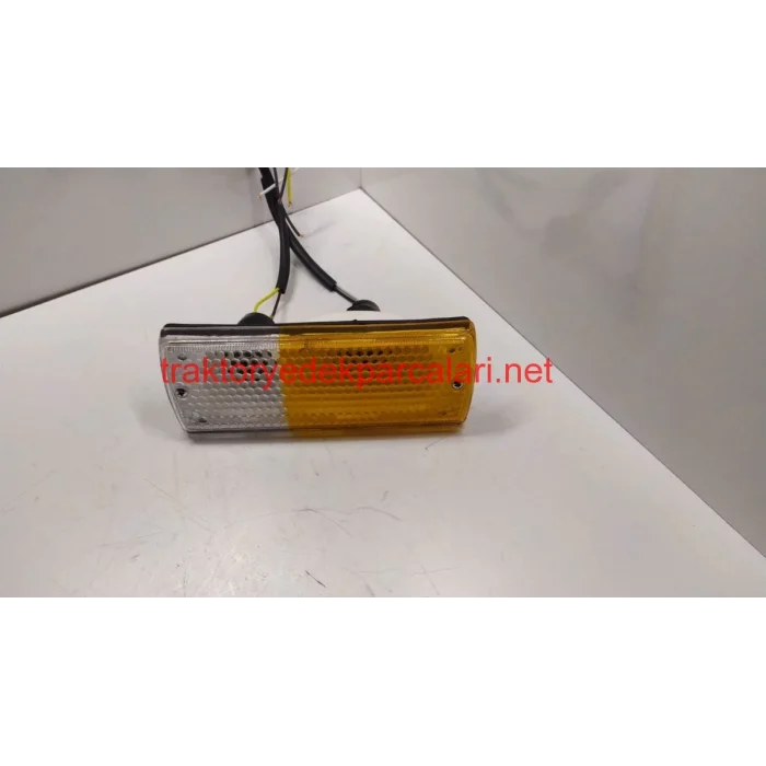 ÖN SİNYAL VE PARK LAMBASI SAĞ MF 240 - 285