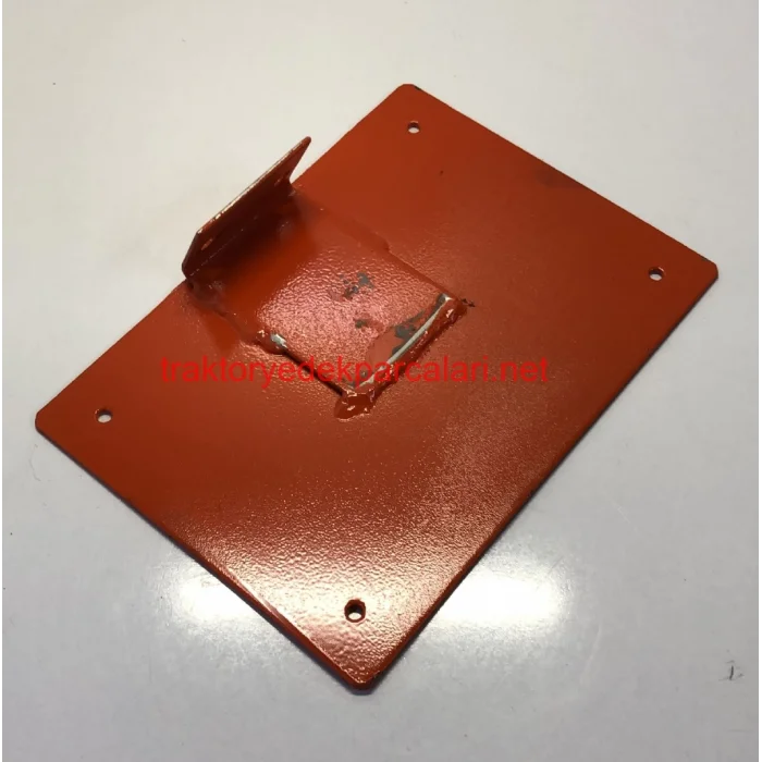 PLAKA BAĞLAMA SACI FİAT TRAKTÖR