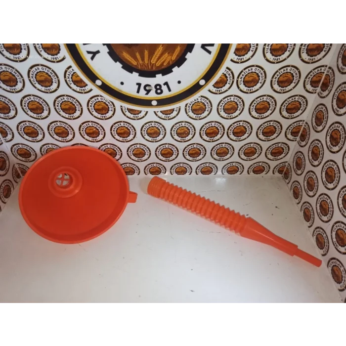 PLASTİK HUNİ (PARÇALI)