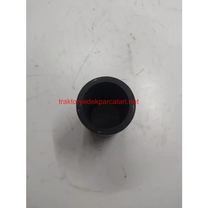 RADYATÖR DİK HORTUM VALTRA