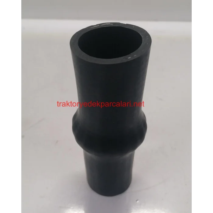 RADYATÖR ÜST BOĞUMLU HORTUM 768 STEYR