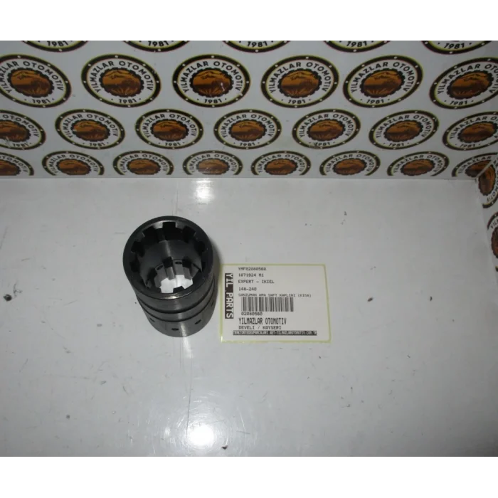 ŞANZIMAN ARA ŞAFT KAPLİNİ KISA MASSEY FERGUSON