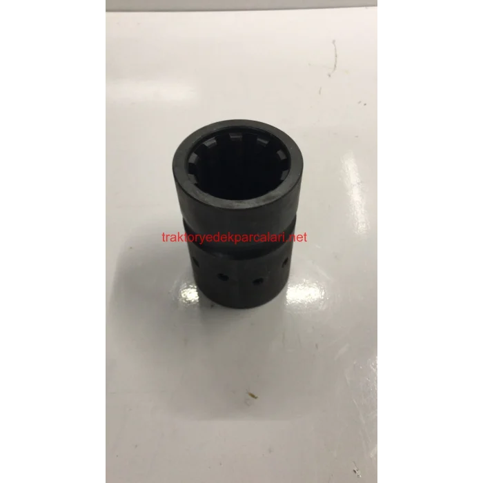 ŞANZUMAN ARA ŞAFT KAPLİNİ (KADEMELİ) (398) MASSEY FERGUSON