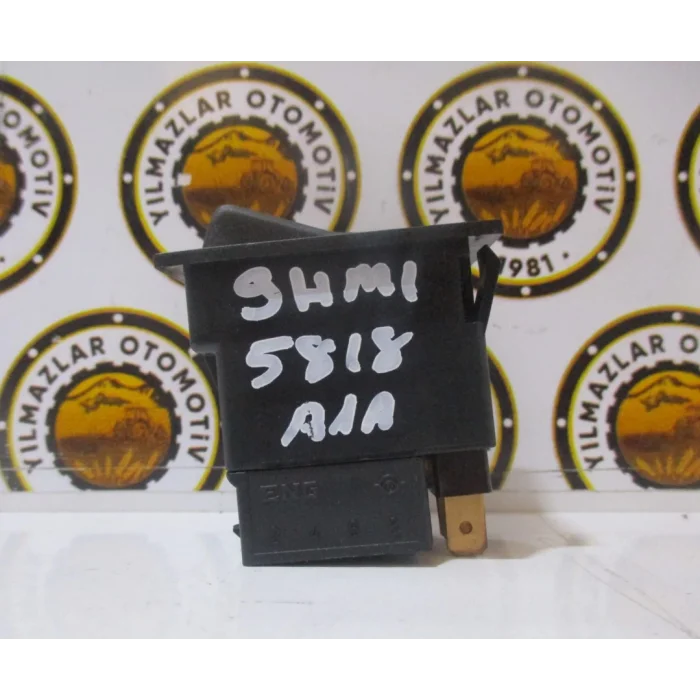 SİNYAL LAMBA DÜĞMESİ 12V HATTAT