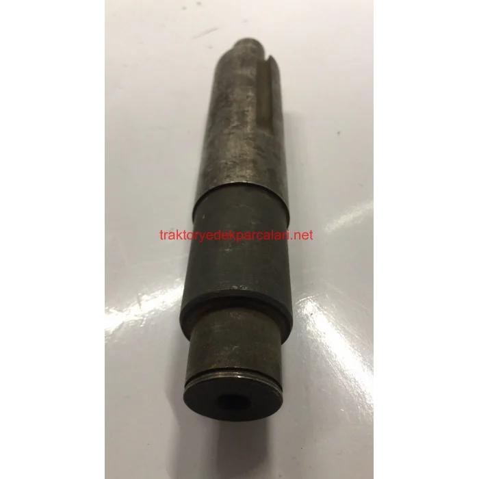 VİTES MİLİ GERİ VİTES (640-70/56) FİAT TRAKTÖR