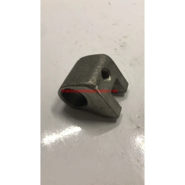 VİTES SELLEKTÖRÜ KÜÇÜK KÖŞELİ (135-285) MASSEY FERGUSON