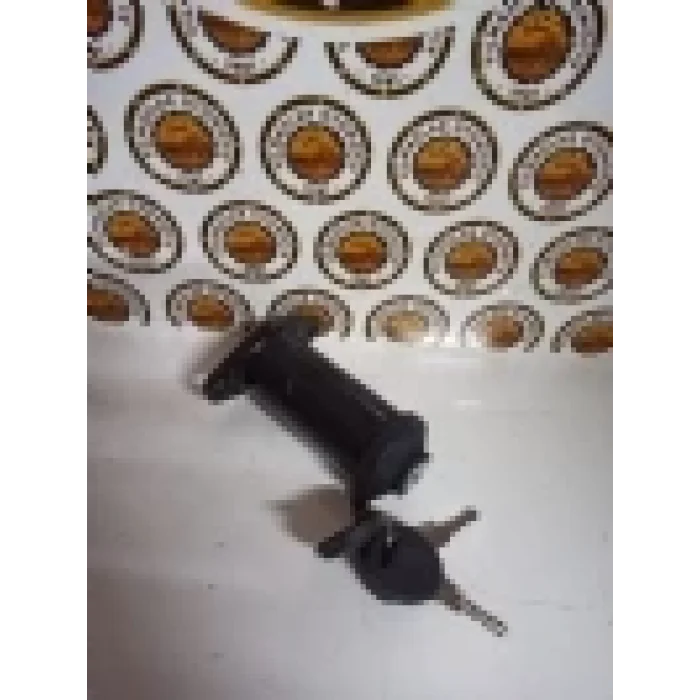 YAĞ KOYMA BOYNU KİLİTLİ 135 - 240